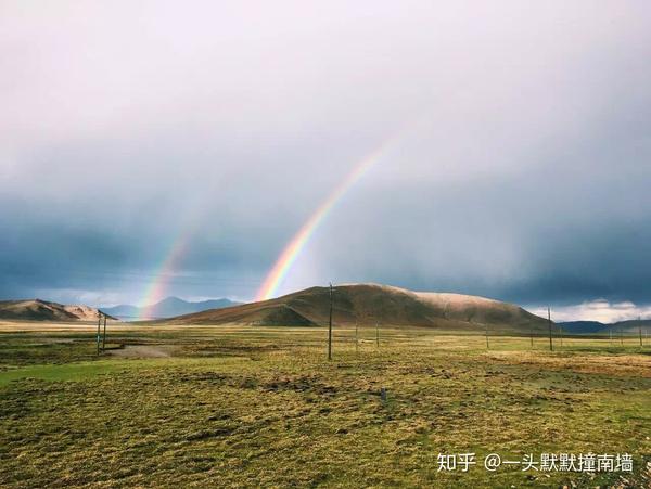 地点西藏 去羊湖的路上 偶遇双彩虹.
