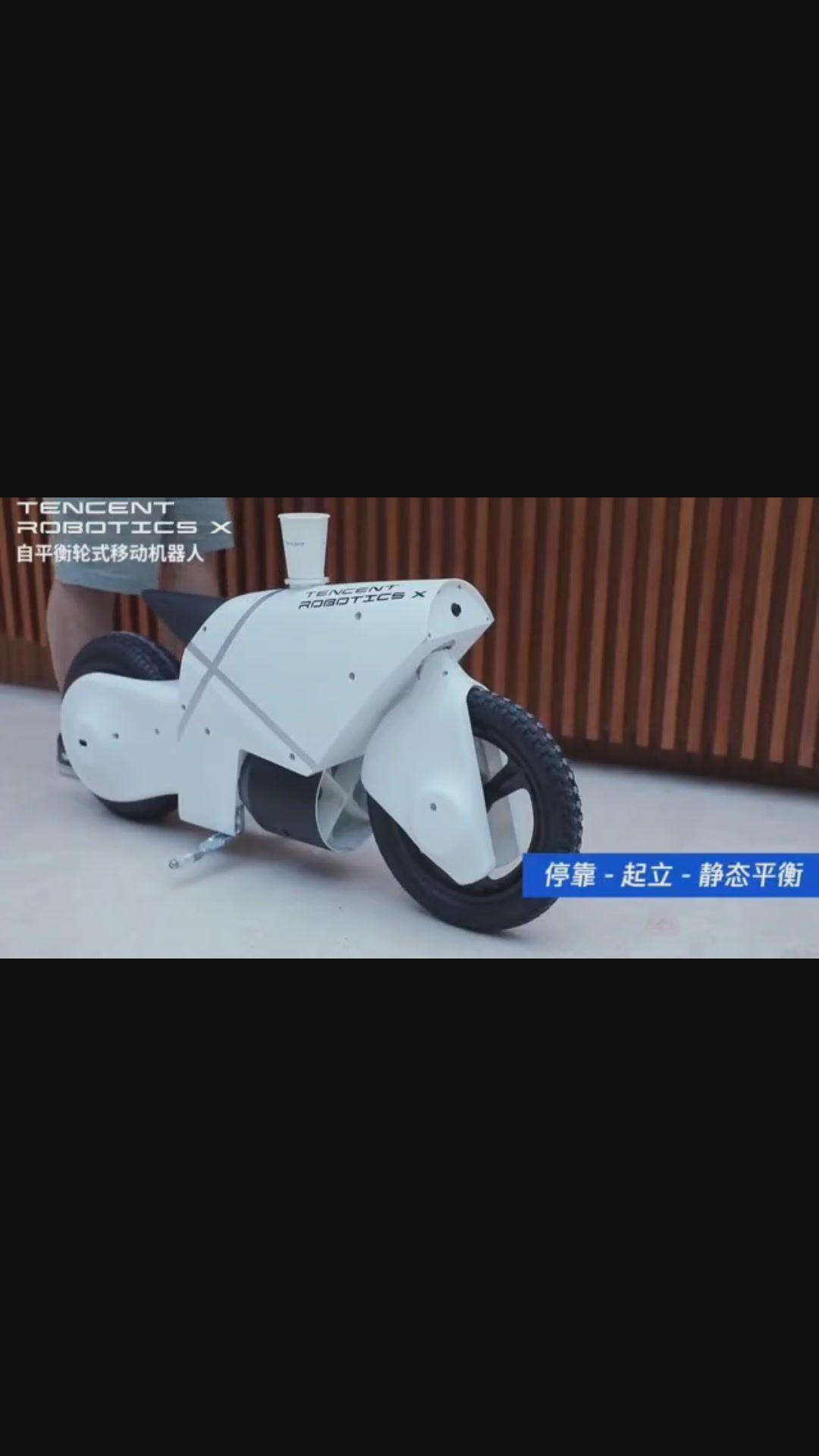 阿尔法机器狗alphadog可以从超过1.5米高空坠落后保持平衡