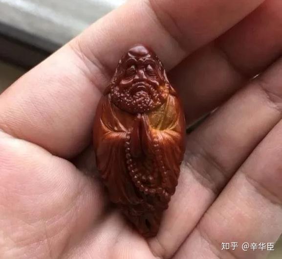 刀尖上的艺术夹生橄榄核