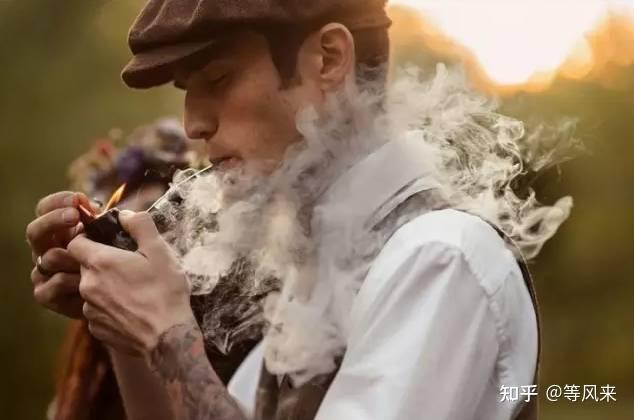 2,眼观斗口冒烟,但狠吸无烟,不畅,于是多次点,仍不畅!