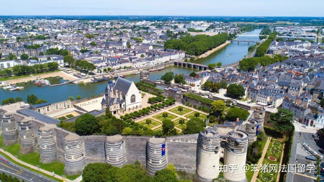 卢瓦尔河地区大区