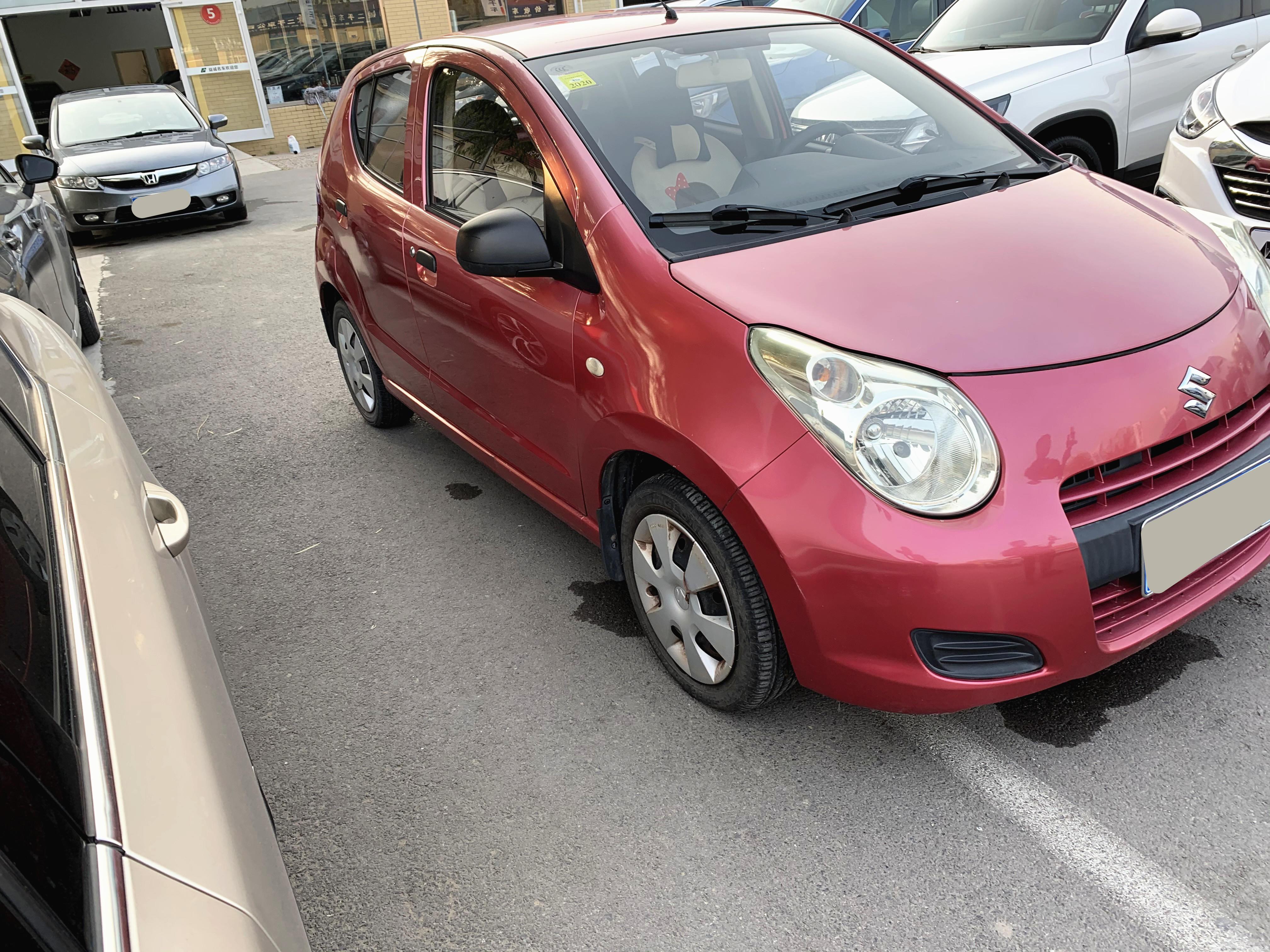 比奔驰smart靠谱多了10年车龄的铃木奥拓卖1万多值不值