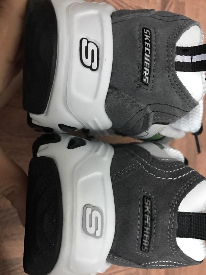 斯凯奇天猫旗舰店上的优惠那么大,是正品吗?