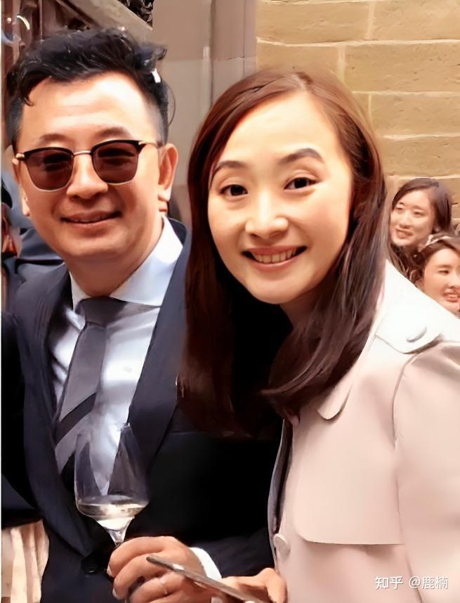 黄海波和曲栅栅苦尽甘来,夫妻俩庆祝结婚10周年,黄磊现身送祝福