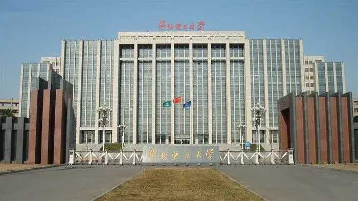 盘点12所最受电力企业欢迎的大学和专业