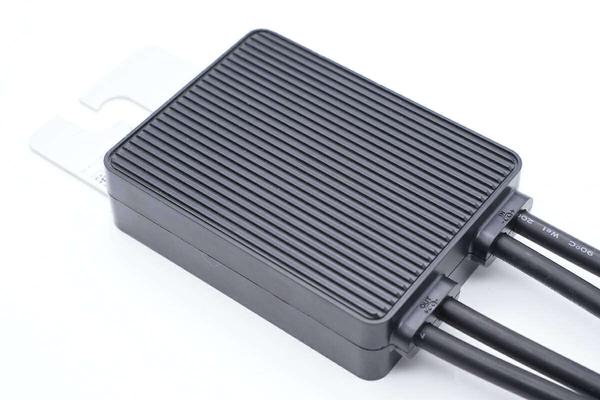 拆解报告：HUAWEI华为450W智能光伏优化器SUN2000-450W-P - 知乎