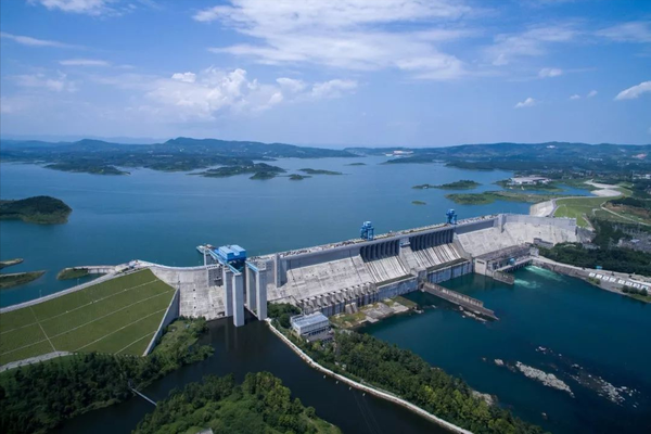 全世界最长大坝(麦洛维大坝)