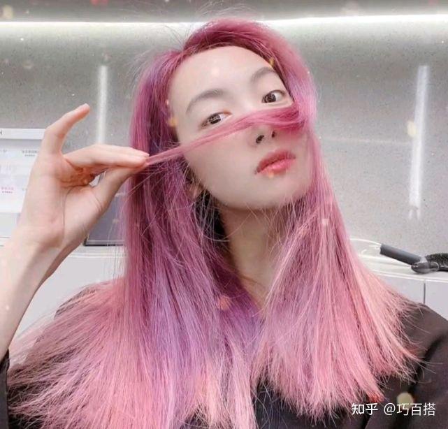撕漫少女宋茜上线粉紫渐变发色减龄又抢眼很适合夏天