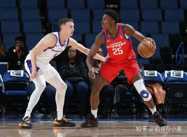 从掘金到快船看约基奇哈登如何重塑现代篮球战术格局