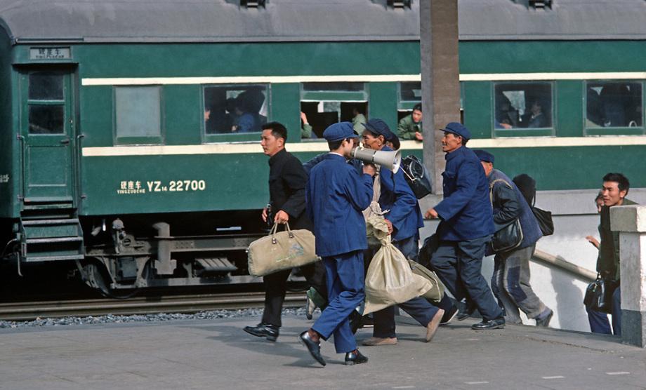影像记录70年代的中国,告诉你我们从哪里走来