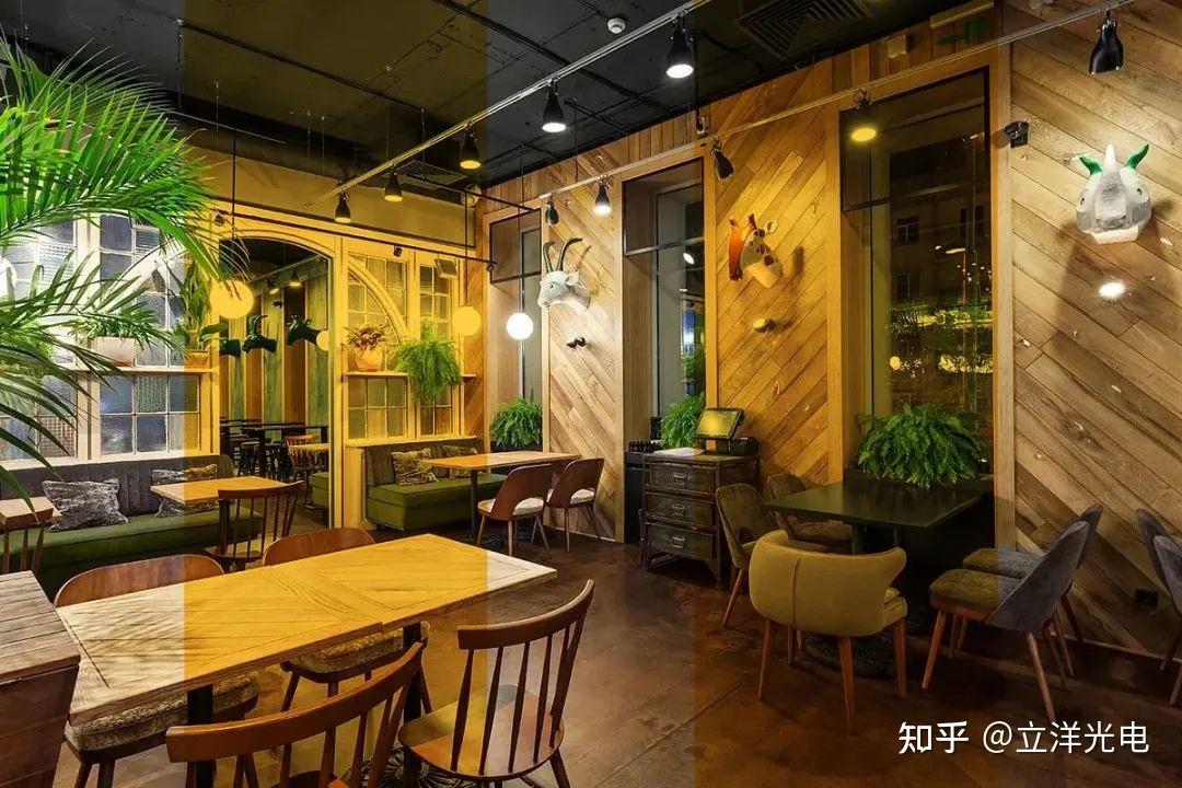 3535雙色溫?zé)糁? src=