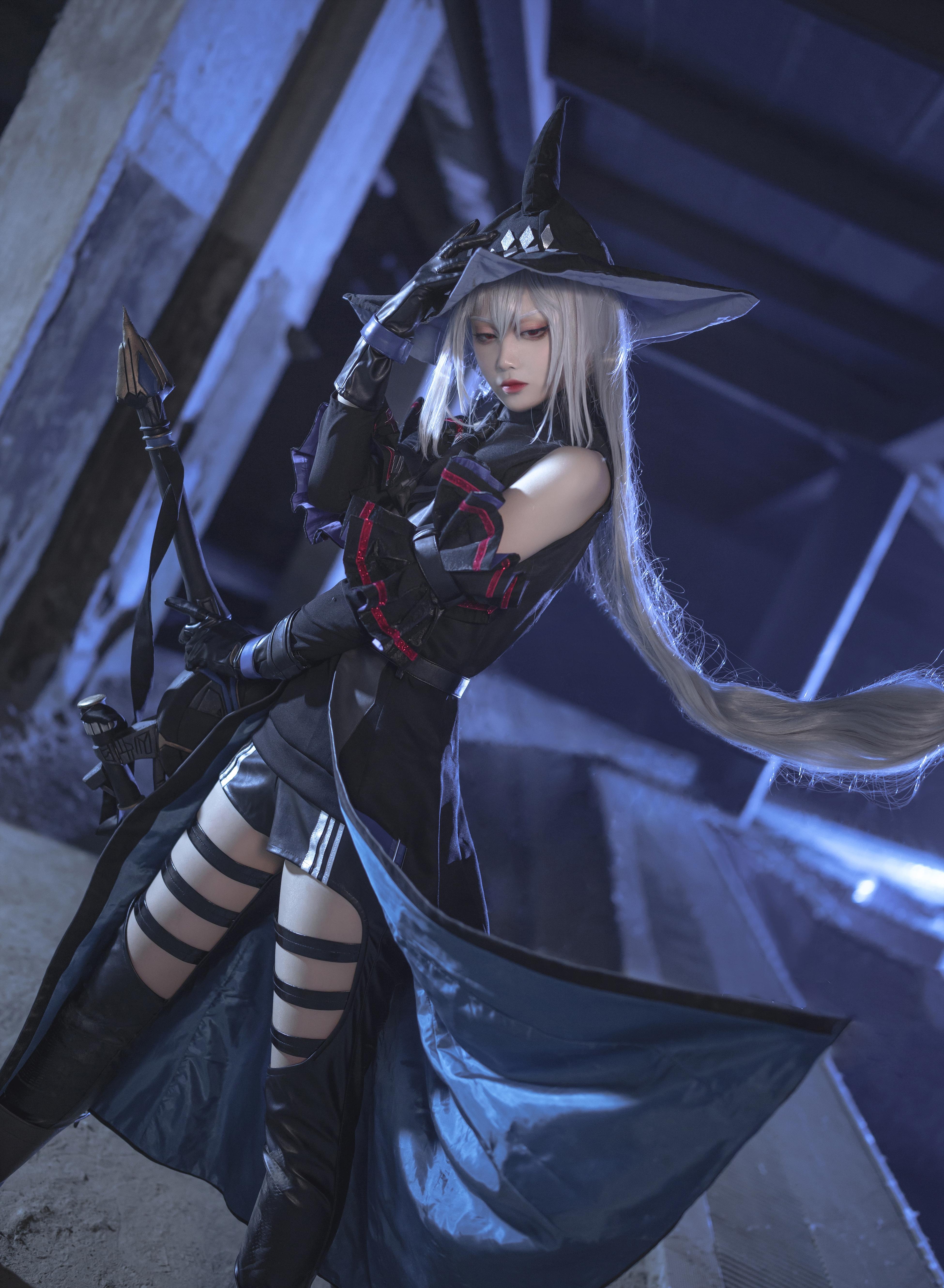 明日方舟斯卡蒂cosplay