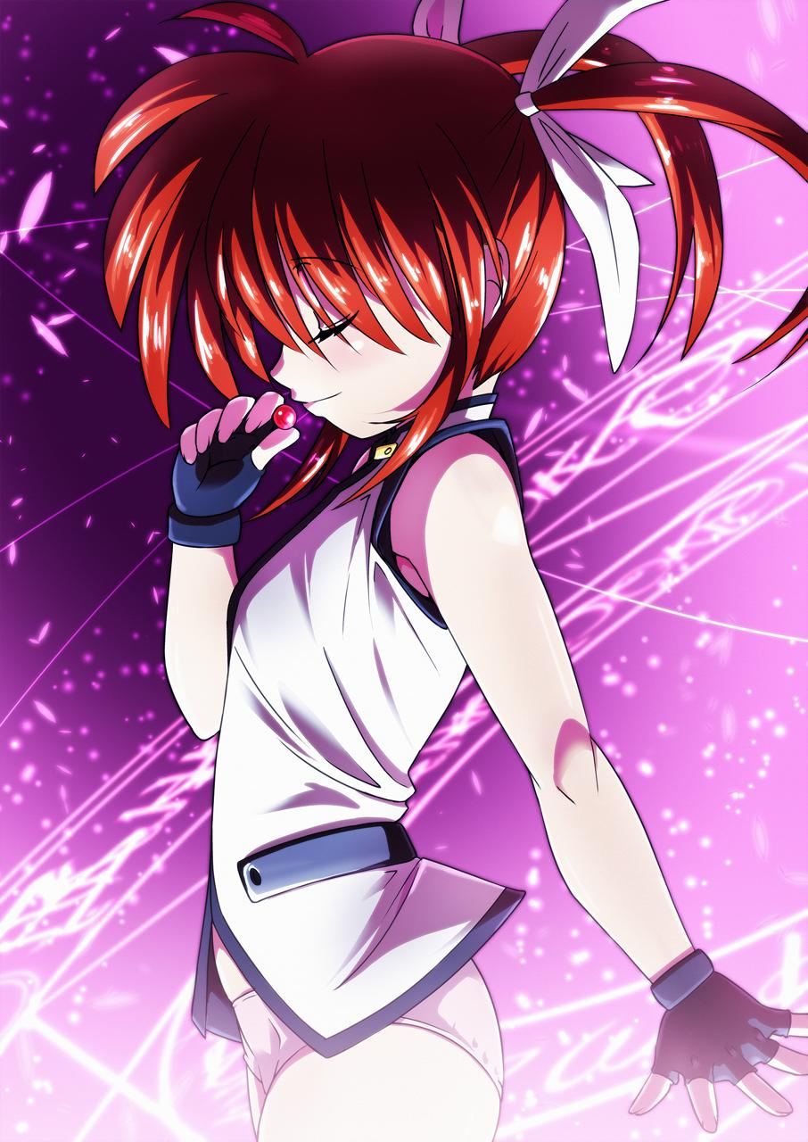 主要经历日本动漫《魔法少女奈叶》系列中的女主角.