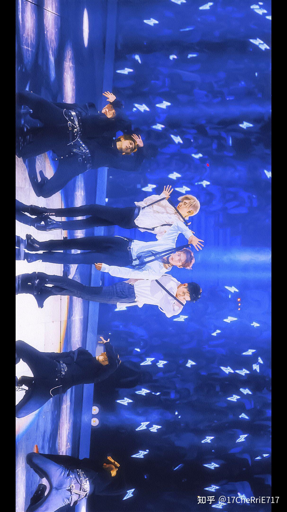 有没有什么r1se的神仙图片可以做背景的那种