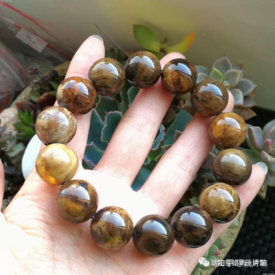 根珀的形成与特征