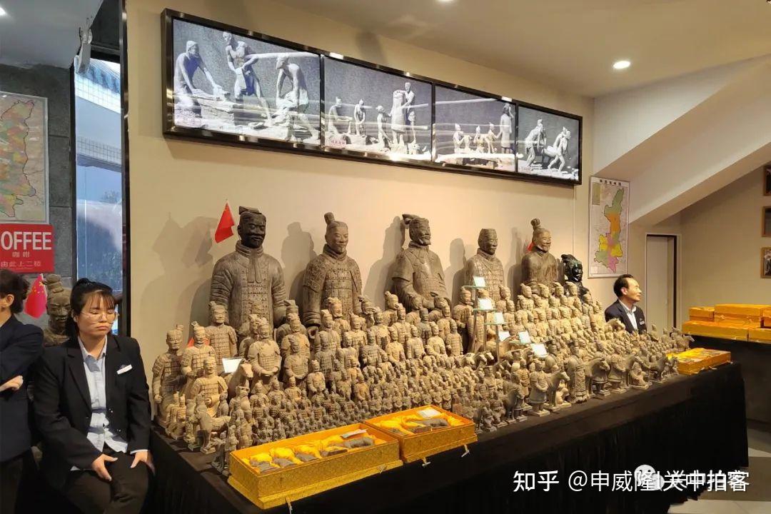 秦始皇帝陵博物院:参观秦兵马俑复制品陈列厅 - 知乎