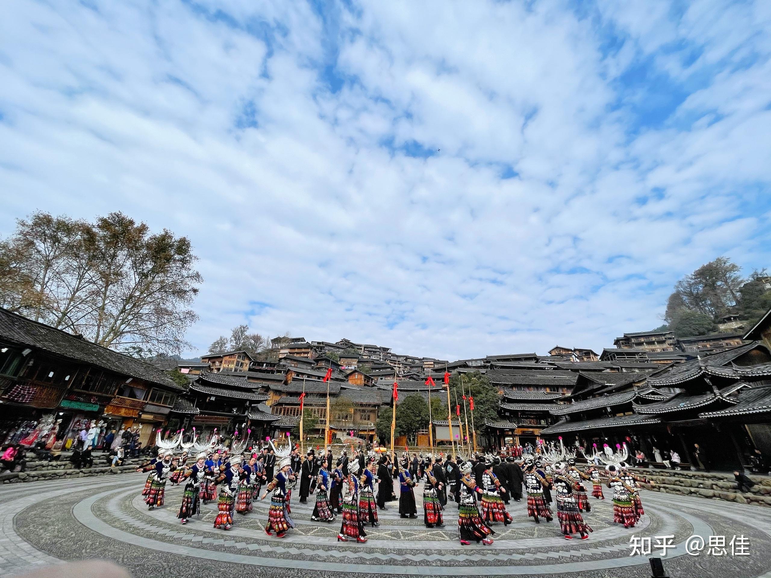 西江千户苗寨打卡别具风格的苗族风情