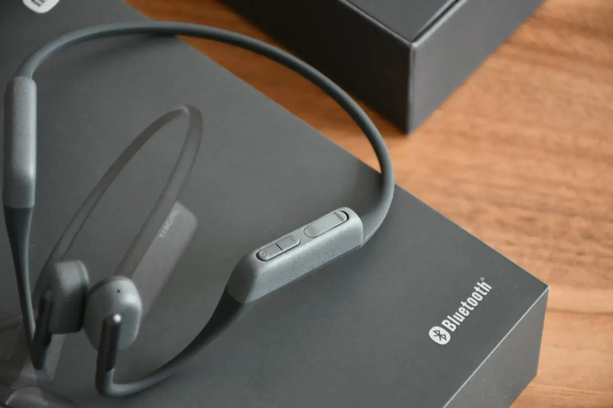 安全高效,沉浸式运动的新选择-小米骨传导耳机