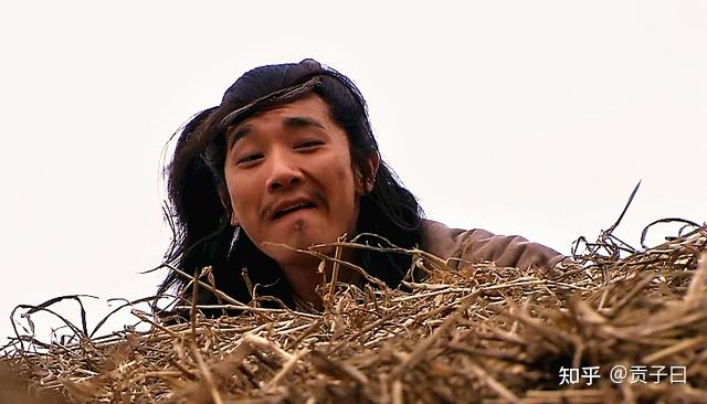 时迁的轻功在梁山泊上算是一绝,飞檐走壁不在话下,也正是因为如此,他