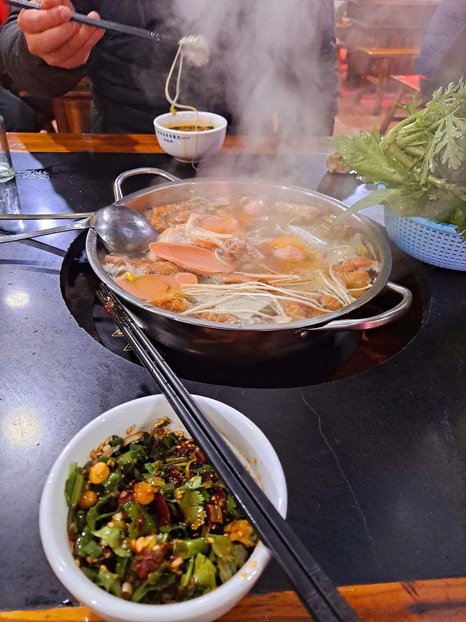 不是乌镇西塘!它才是最美的江南水乡,鲁迅都偏爱,还是国内最上头的城市