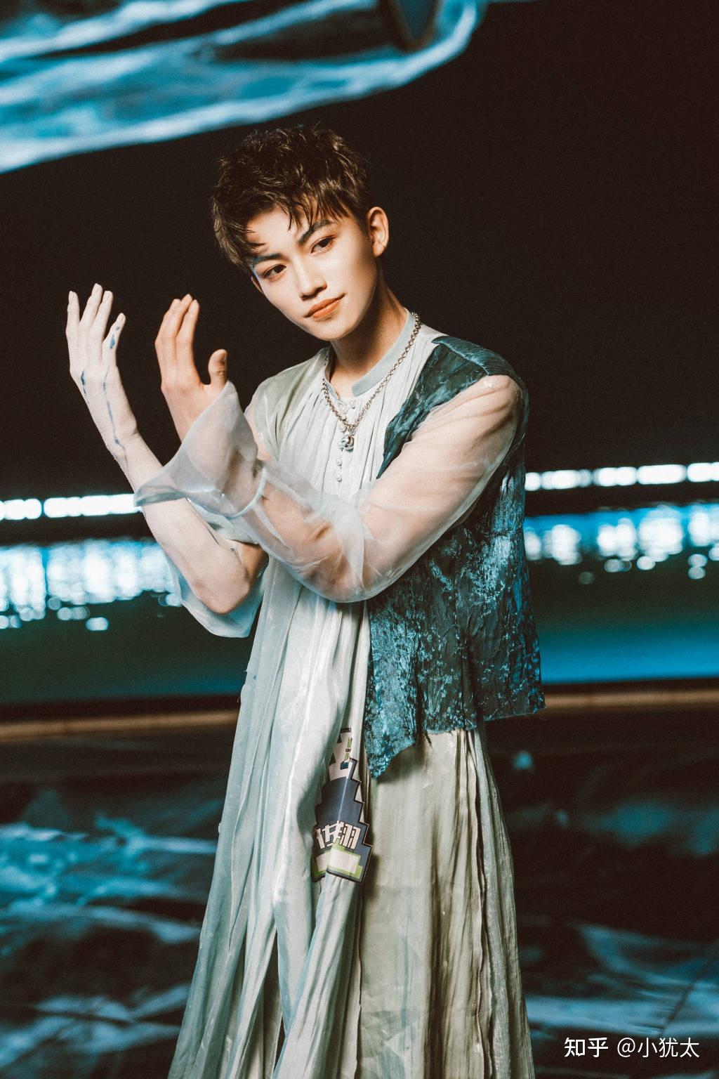 求客观分析艾回最后会出谁