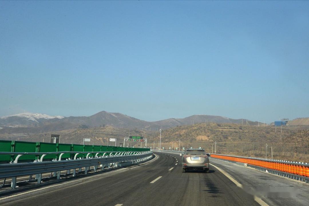 祁县至离石高速公路工程项目投资人招标中标候选人公示