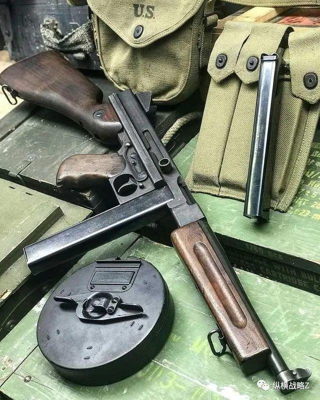 二战冲锋枪四分天下司登mp40波波沙m3黄油枪小型武器的狂欢