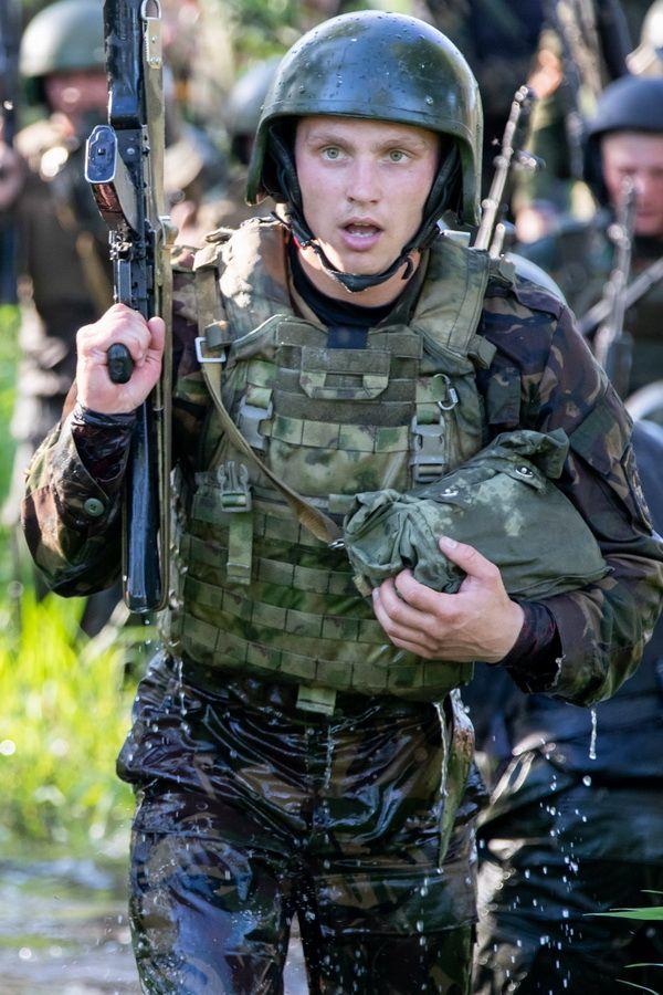 内卫铁壁—俄联邦内卫部队的特战力量