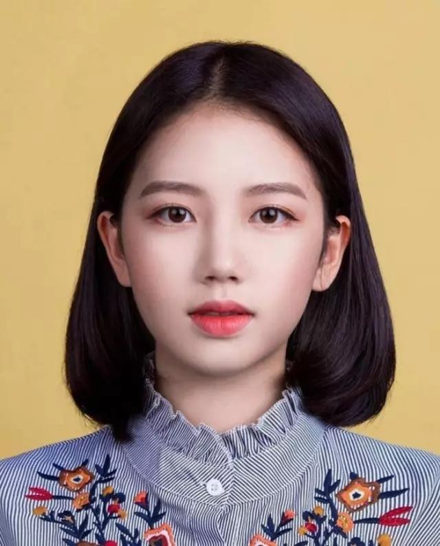 脸大脖子长适合适合短发吗?