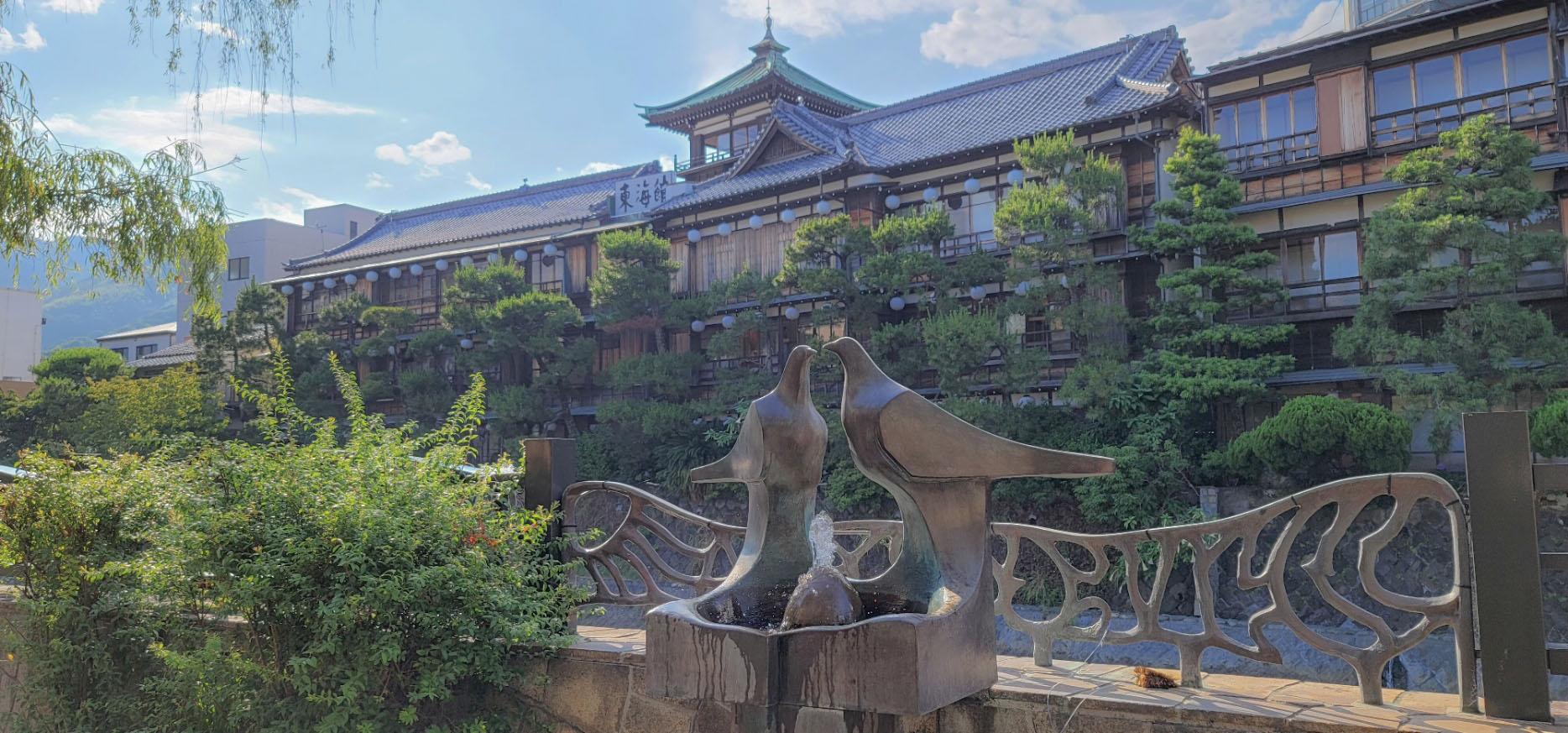 日本旅行夏天别去江之岛人挤人啦伊豆地区伊东市漫步游记