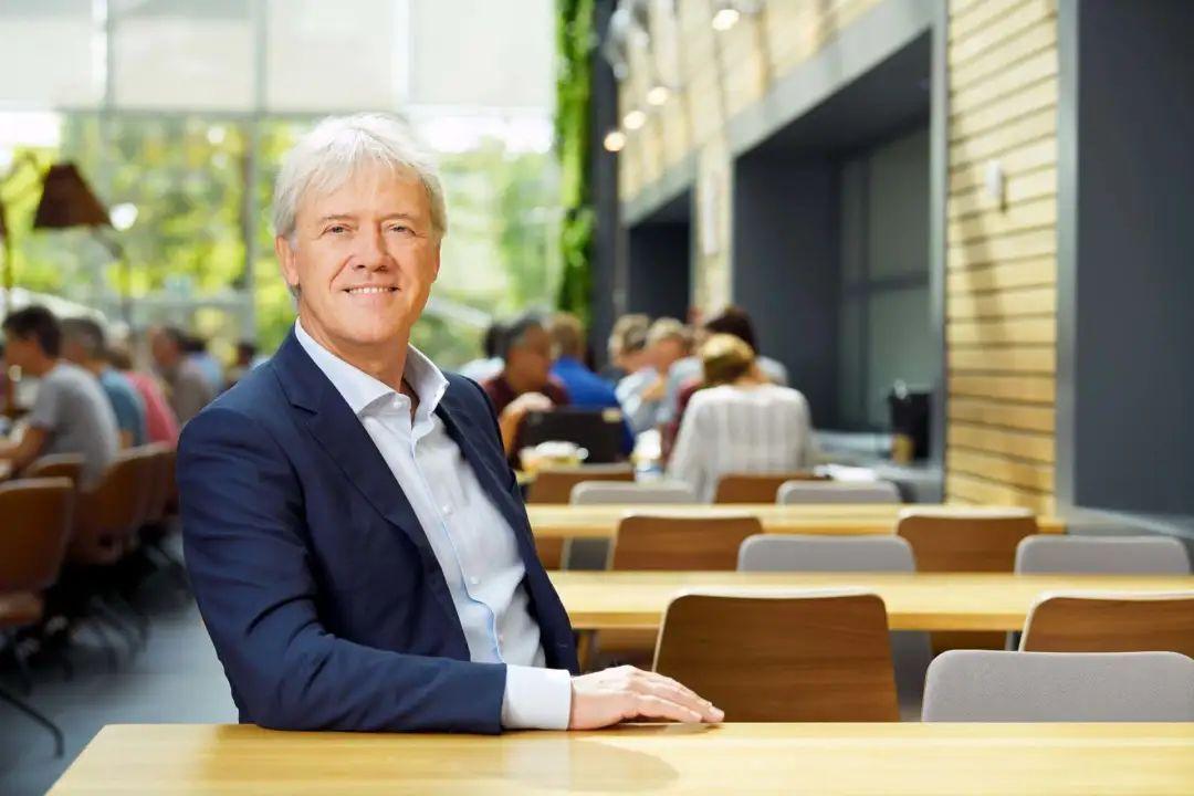 asml为何这么牛?