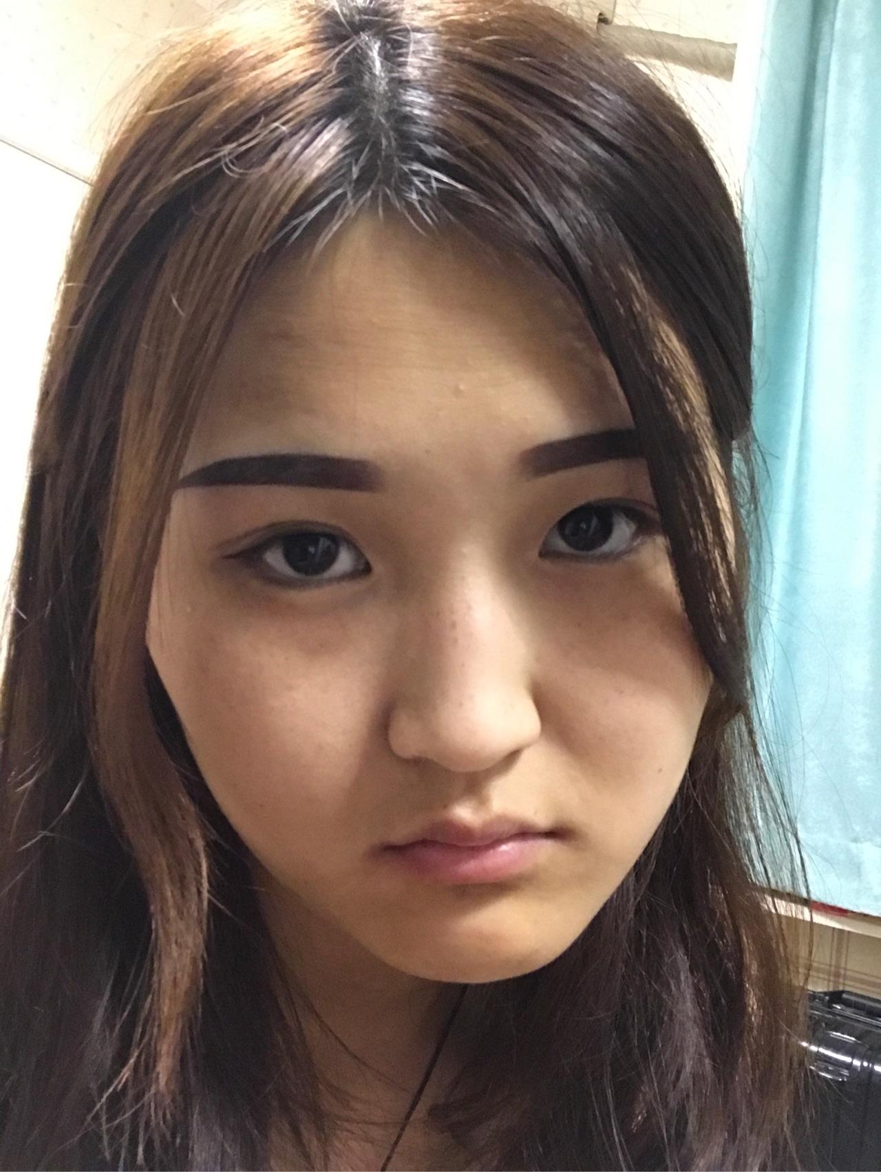 为什么有些长相并不差的女生总是隐约给人一种土气的感觉? - 知乎