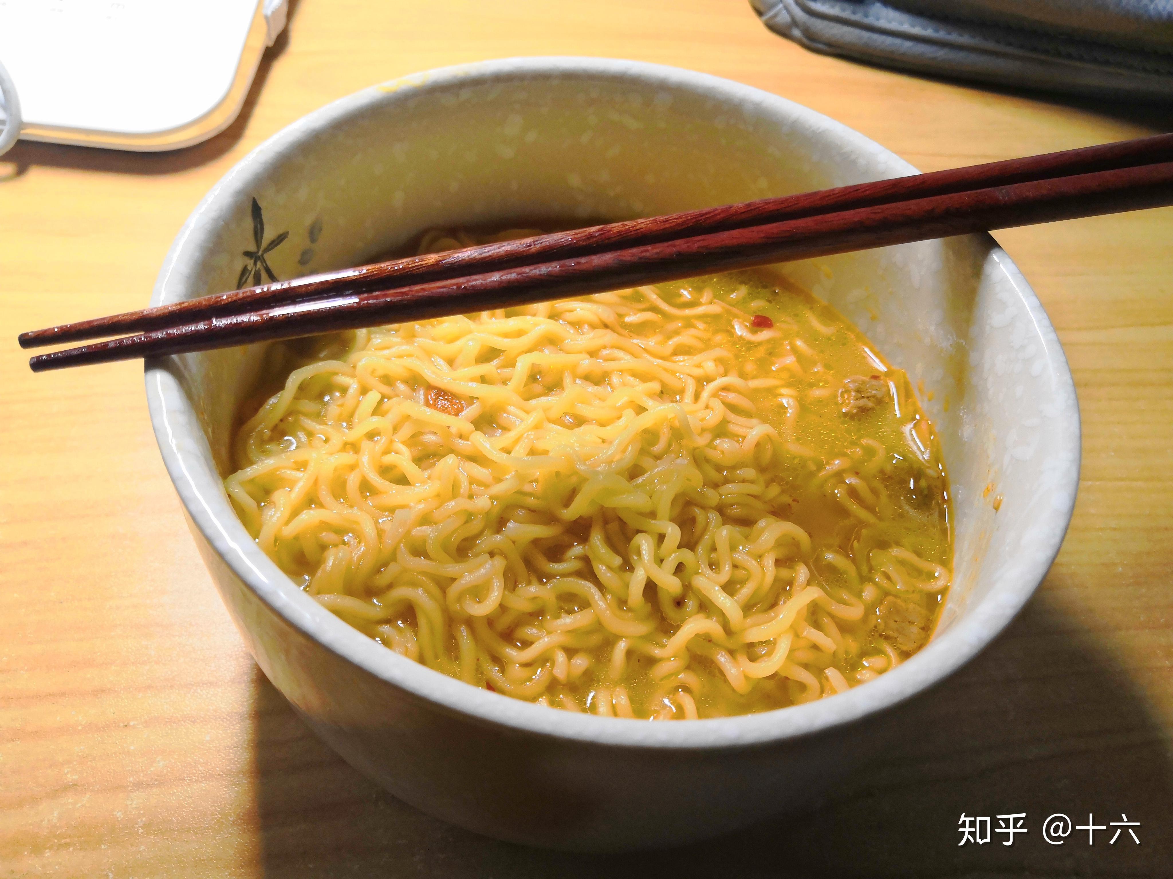 方便面泡多久最好吃?