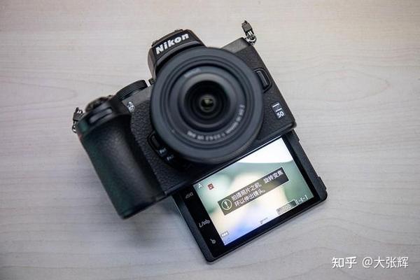 微单相机索尼 a6400 和尼康的 z50 ,哪个综合来看更推荐一些?