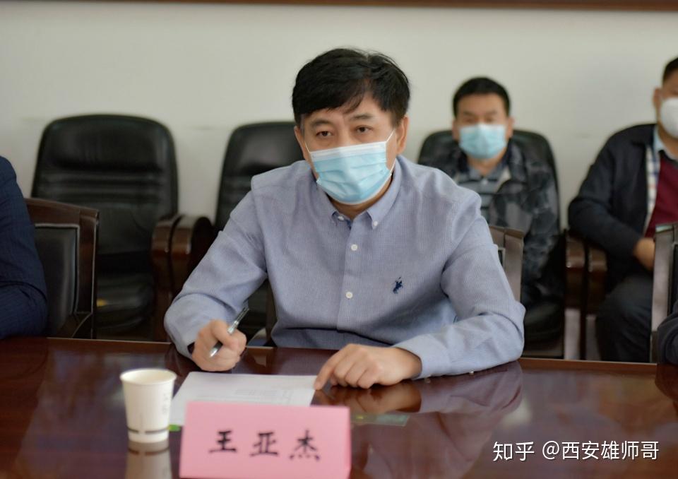 三秦助托教育公益委员会首席执行官黄鹏提到,"教育初衷是教学育人