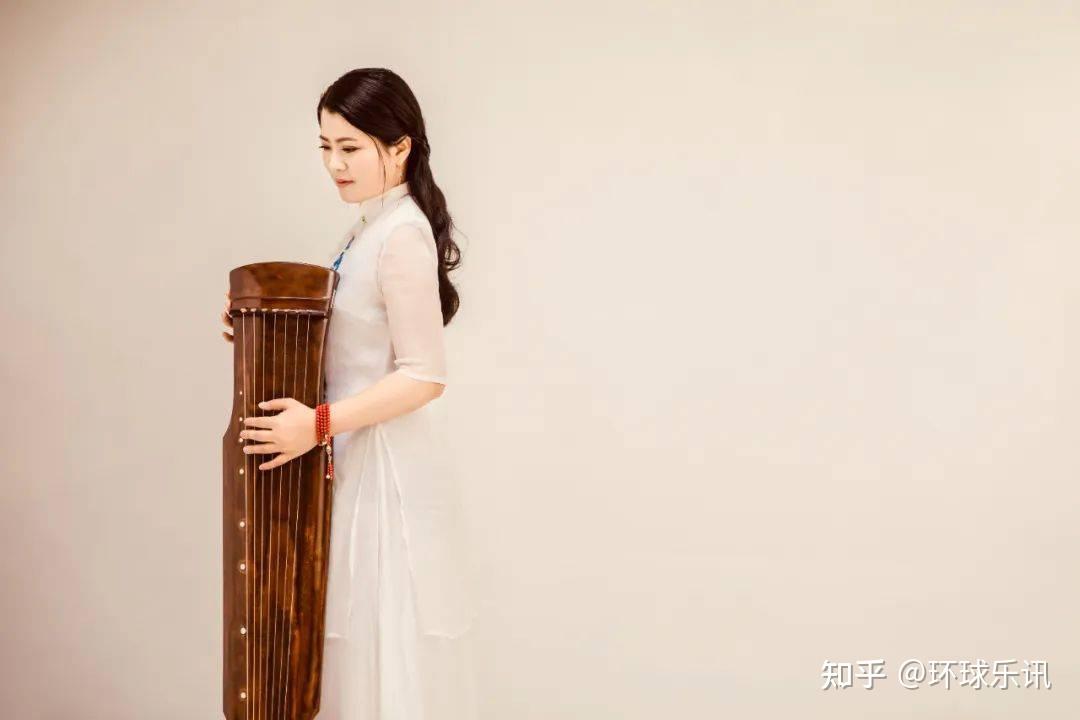 古琴艺术的诗性文化教育:AI时代的人文必修课丨古琴演奏家,倚兰琴院创始人林群群谈过程诗教(一) - 知乎