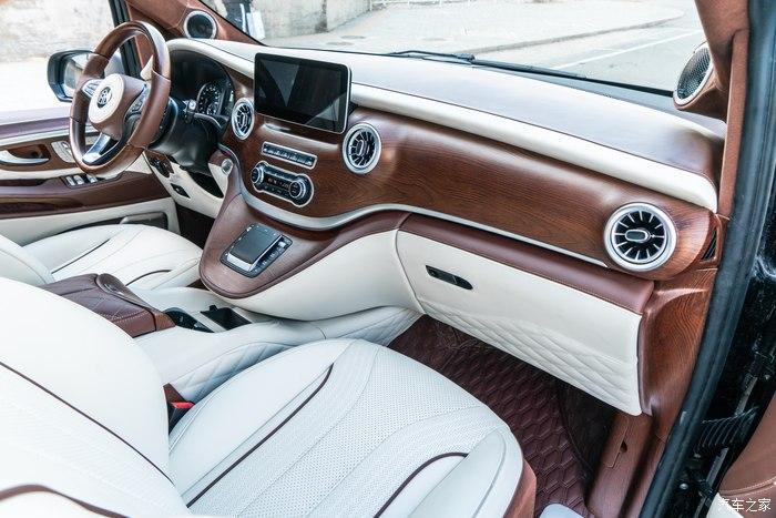 2021新年威霆第一改棕白纳帕真皮内饰加迈巴赫双拼车身