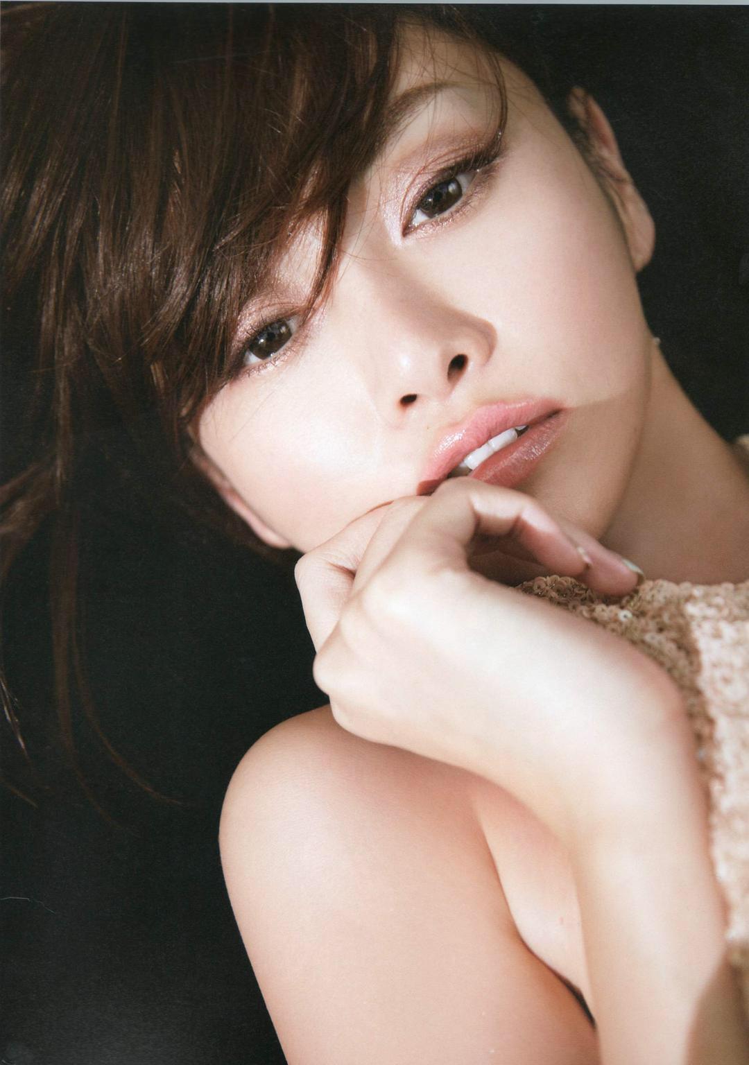 日系赏析写真明星-杉原杏璃 - 知乎