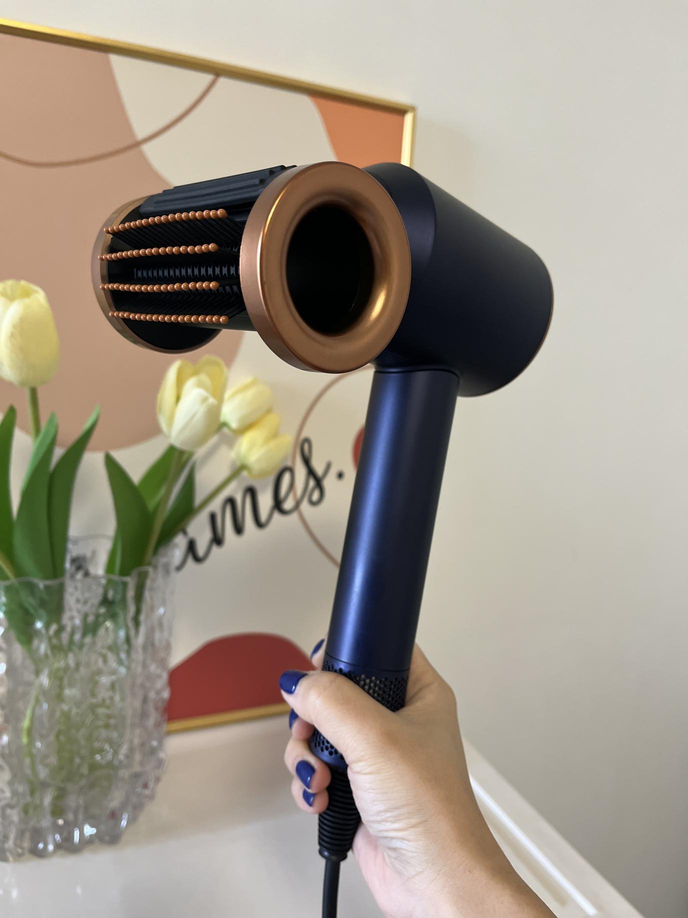 戴森吹风机hd15一站式改善发质,顺滑蓬松真的可以吹出来! - 知乎