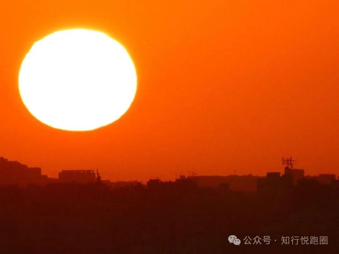 夏天高温环境下夜跑也会中暑吗？ - 知乎