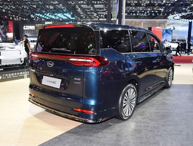 传祺m6大师版首发外观更霸气223座椅布局