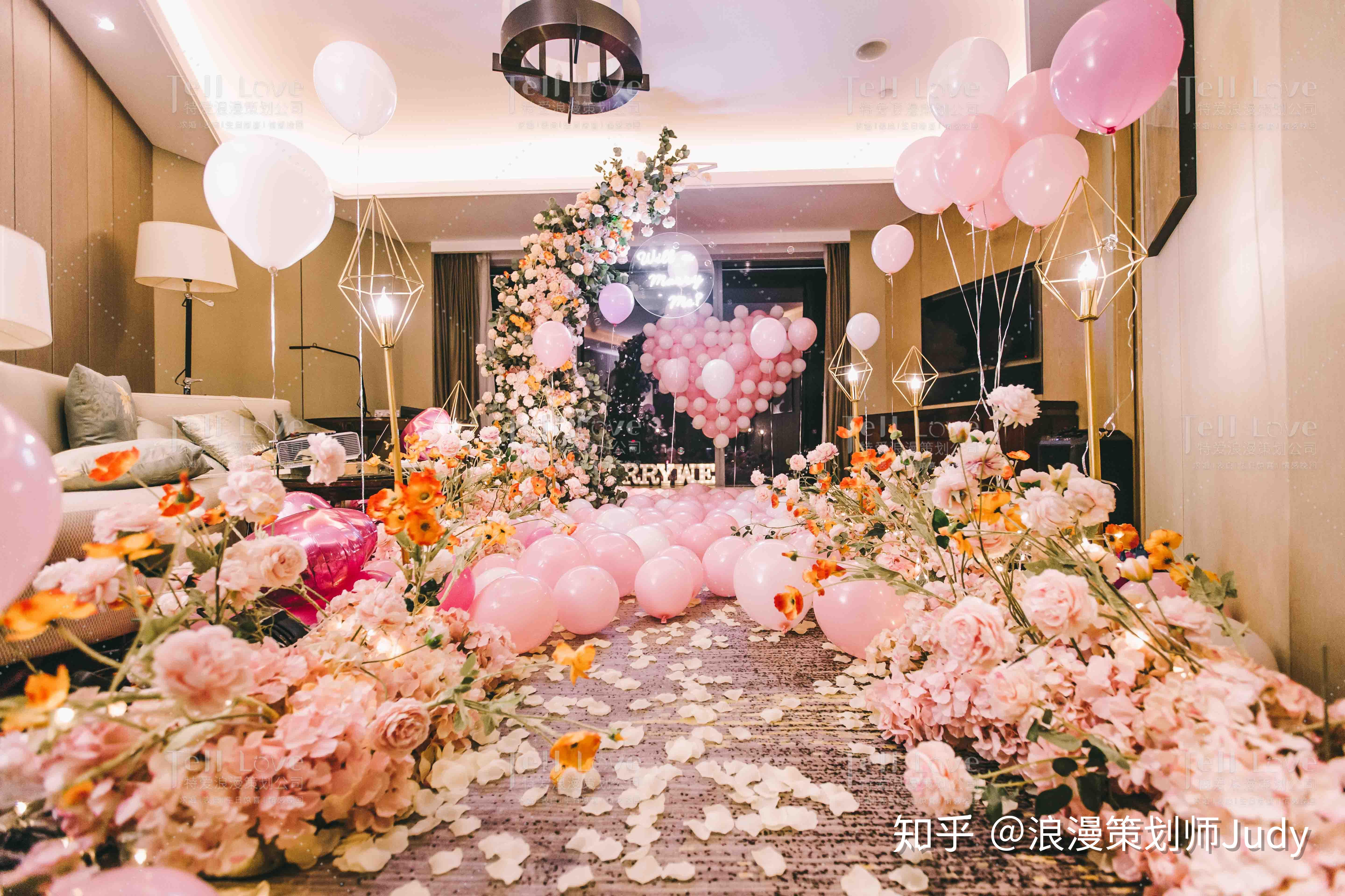 毕竟这决定了你所使用的物料和效果了,当然了ktv越大,ktv求婚现场布置