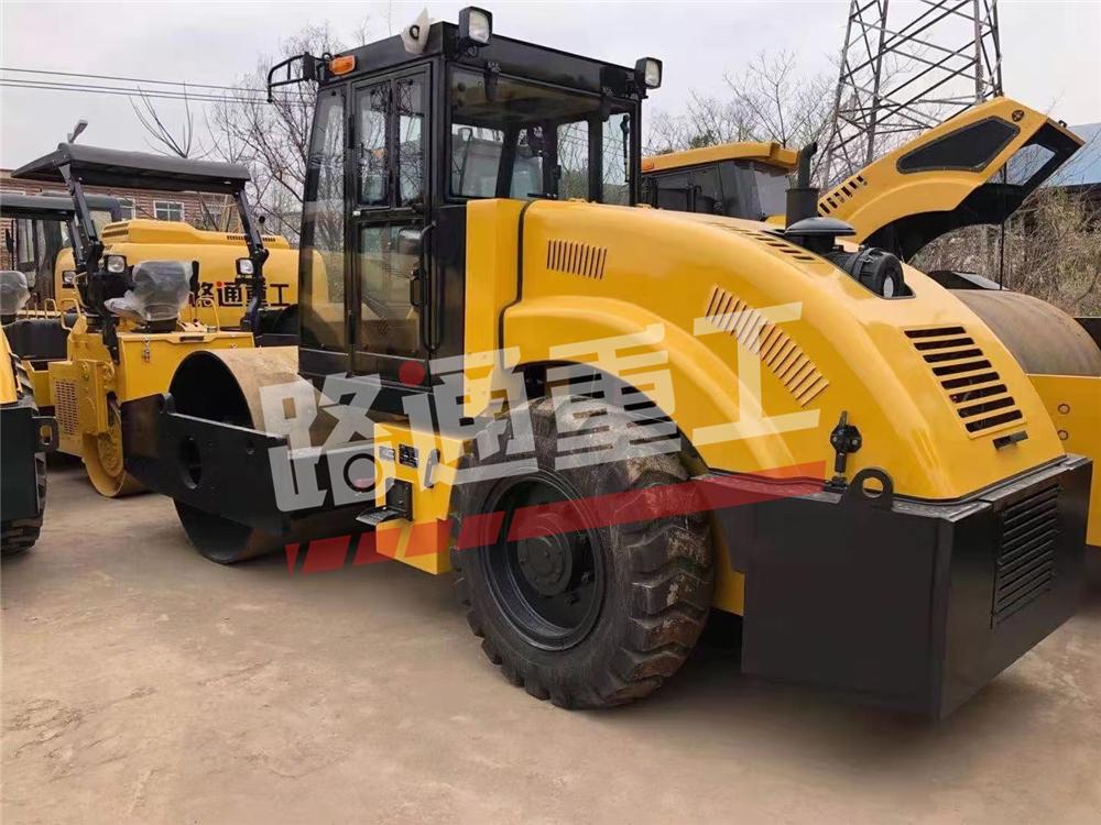 省力又性能耐用10吨压路机不能错过这款