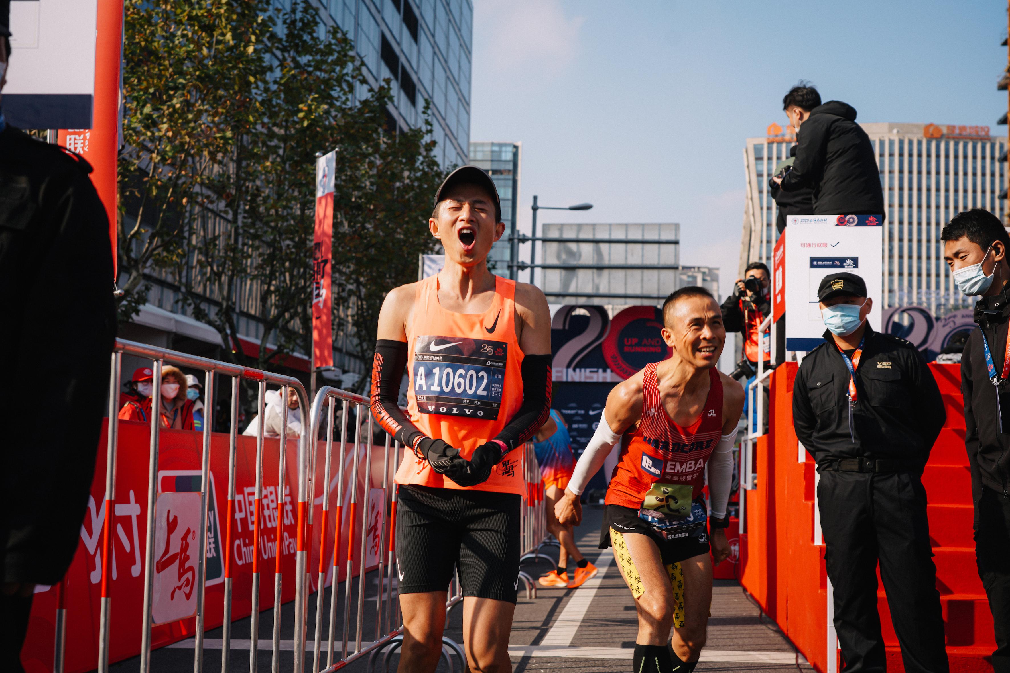 面带微笑目光坚毅地跑下去2020上马赛后感悟