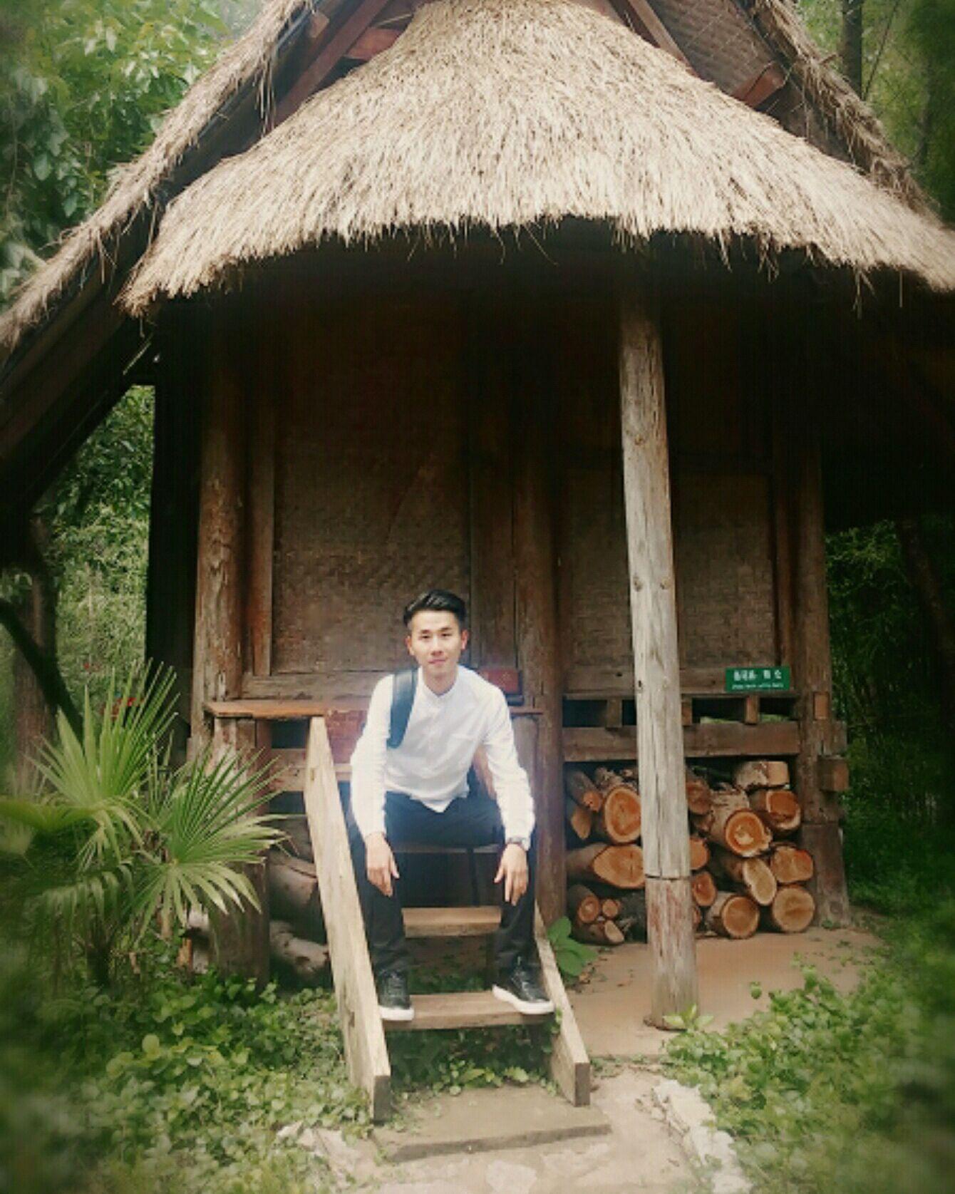 男,本科金融学,大三即将毕业,想留郑州发展? -