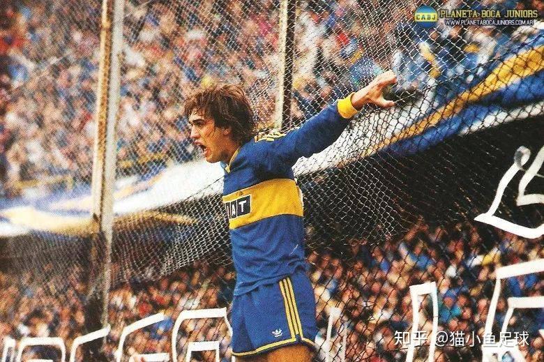 足坛人物志永远的紫百合战神巴蒂斯图塔