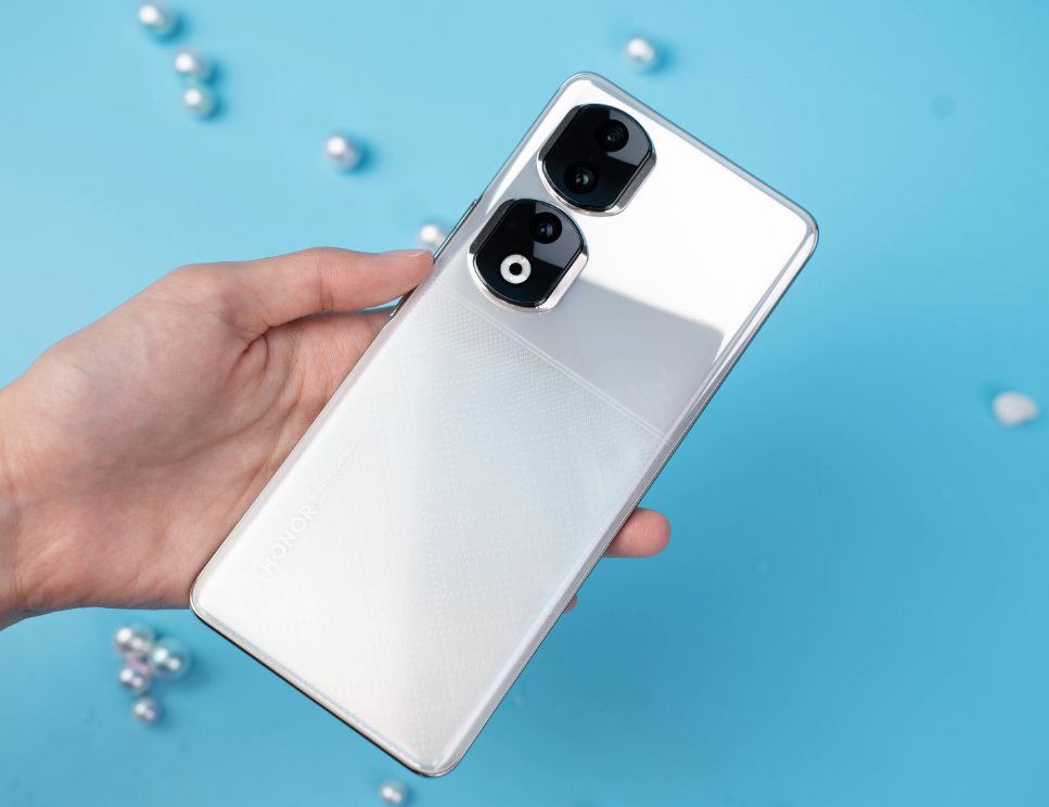 荣耀不讲武德双11期间这4款手机价格大跳水入手很划算