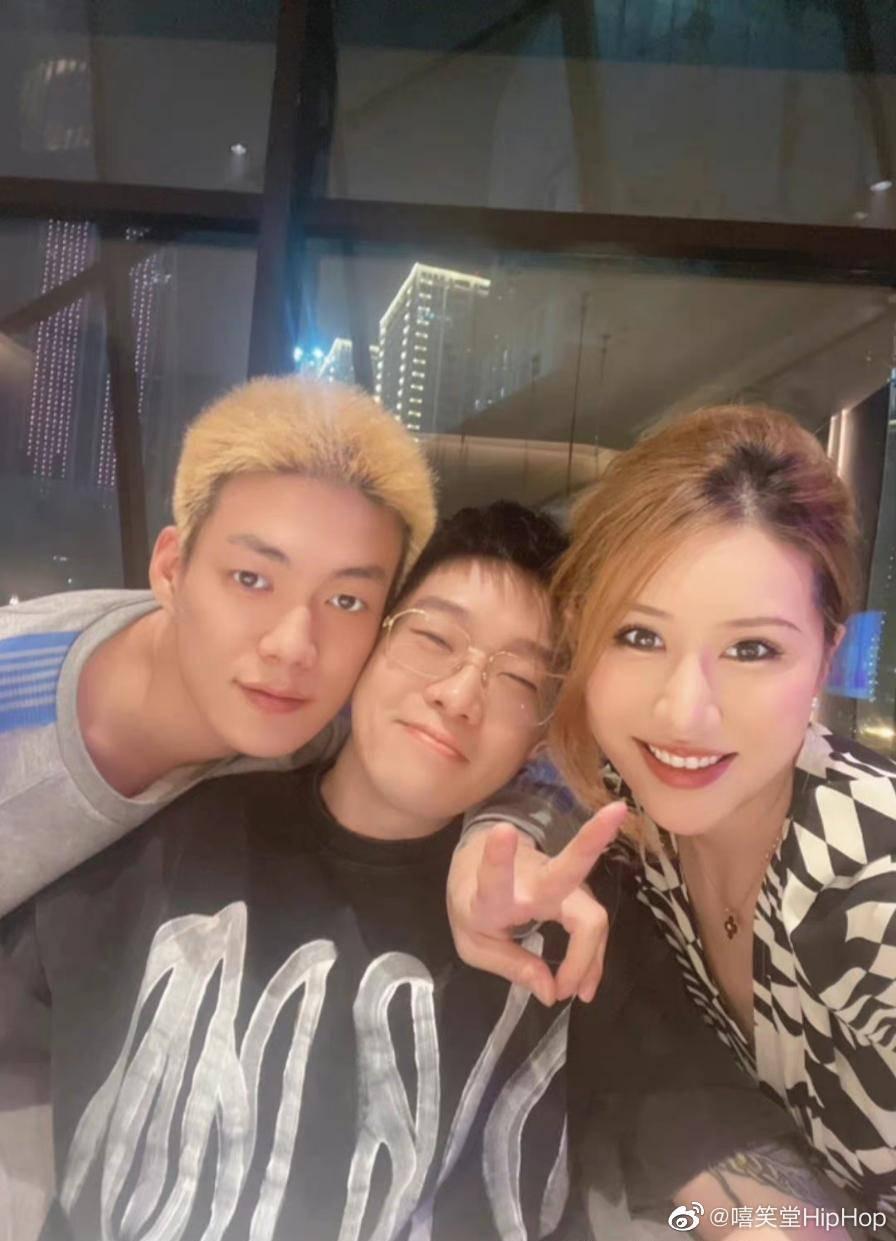 红花会久违合体贝贝弹壳丁飞啊之都在贝贝评论那奇沃夫活着的传奇