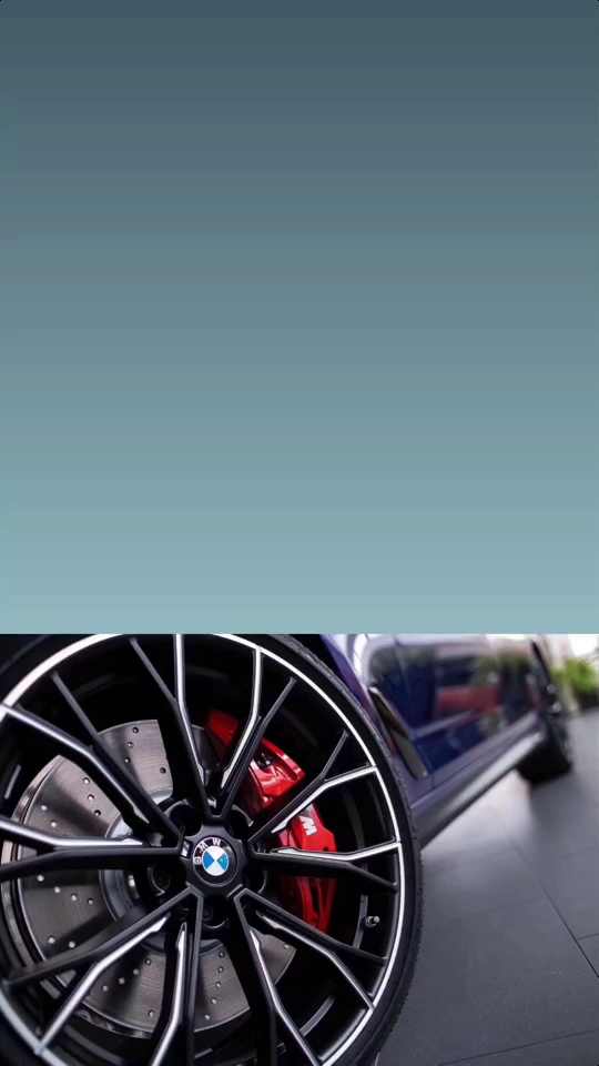 宝马5系G38改原厂MP刹车卡钳