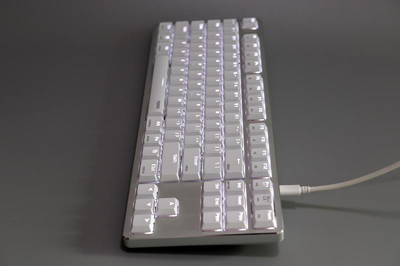 码农不跟文员吵架再评雷柏mt500办公背光机械键盘